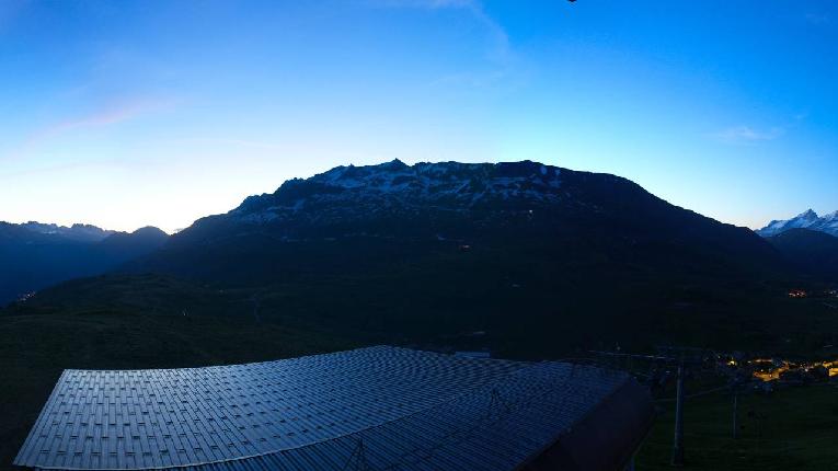 Webcam Alpe d´Huez: Le signal - 2114m