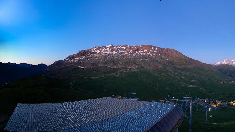 Webcam Alpe d´Huez: Le signal - 2114m