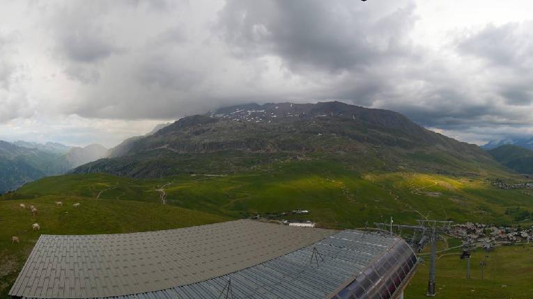 Webcam Alpe d´Huez: Le signal - 2114m