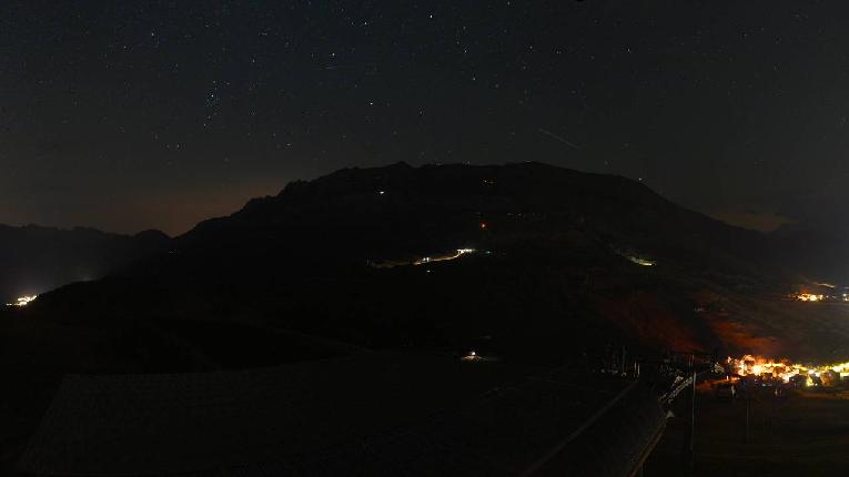 Webcam Alpe d´Huez: Le signal - 2114m