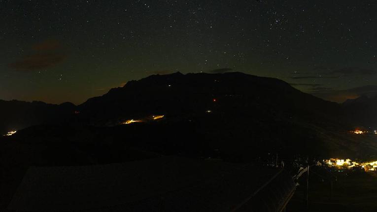 Webcam Alpe d´Huez: Le signal - 2114m