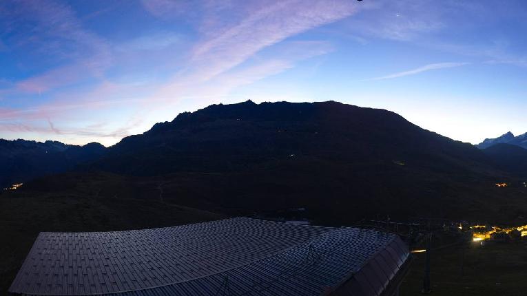 Webcam Alpe d´Huez: Le signal - 2114m
