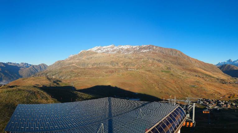 Webcam Alpe d´Huez: Le signal - 2114m