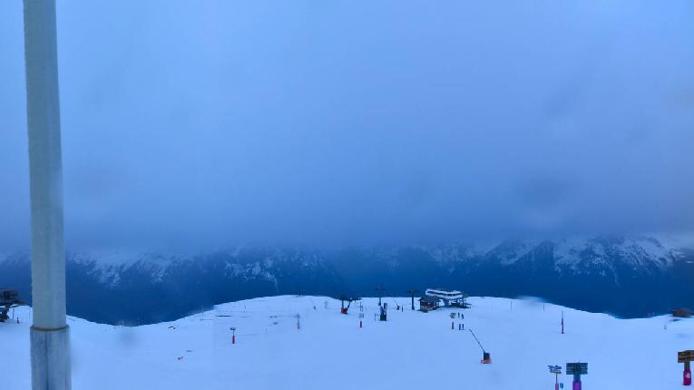 Webcam Alpe d´Huez: Le signal - 2114m