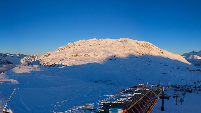 Webcam Alpe d´Huez: Le signal - 2114m