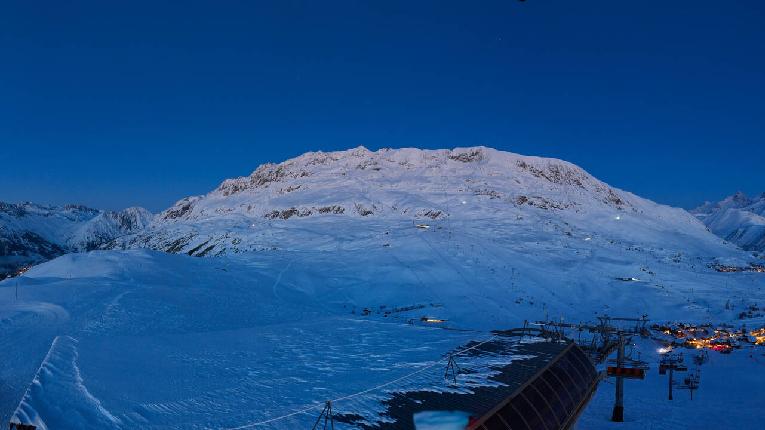 Webcam Alpe d´Huez: Le signal - 2114m
