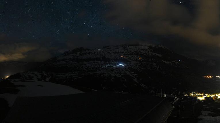 Webcam Alpe d´Huez: Le signal - 2114m