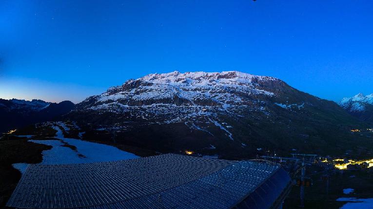Webcam Alpe d´Huez: Le signal - 2114m