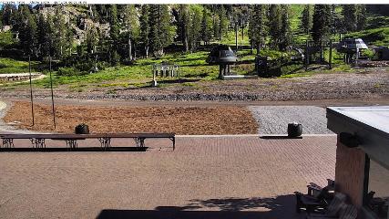 Alpine Meadows: Alpine Peek (squawalpine.com)