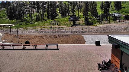 Alpine Meadows: Alpine Peek (squawalpine.com)