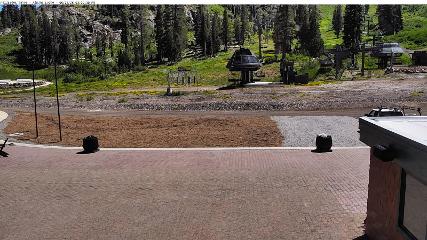 Alpine Meadows: Alpine Peek (squawalpine.com)