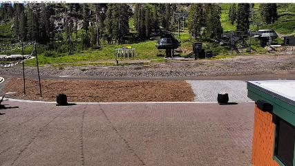 Alpine Meadows: Alpine Peek (squawalpine.com)