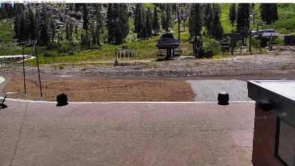 Alpine Meadows: Alpine Peek (squawalpine.com)