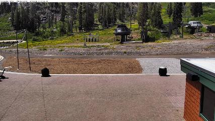 Alpine Meadows: Alpine Peek (squawalpine.com)