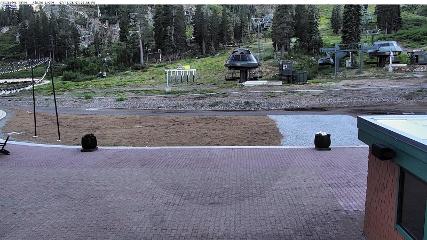Alpine Meadows: Alpine Peek (squawalpine.com)