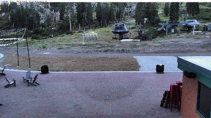 Alpine Meadows: Alpine Peek (squawalpine.com)