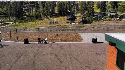 Alpine Meadows: Alpine Peek (squawalpine.com)