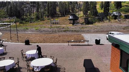 Alpine Meadows: Alpine Peek (squawalpine.com)