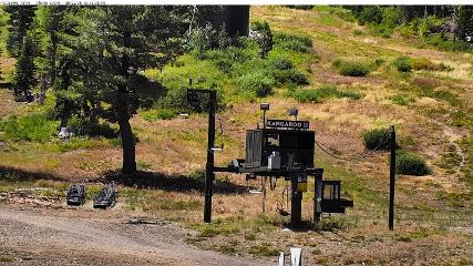 Alpine Meadows: Alpine Peek (squawalpine.com)