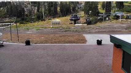 Alpine Meadows: Alpine Peek (squawalpine.com)