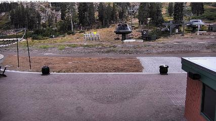 Alpine Meadows: Alpine Peek (squawalpine.com)