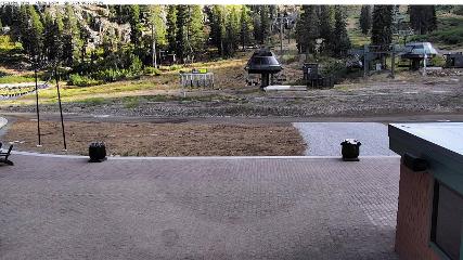 Alpine Meadows: Alpine Peek (squawalpine.com)