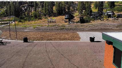 Alpine Meadows: Alpine Peek (squawalpine.com)