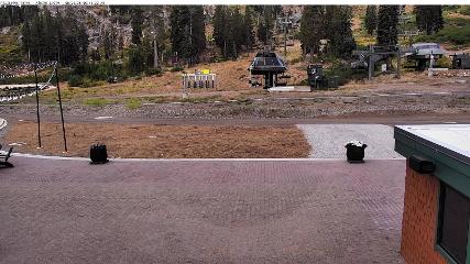 Alpine Meadows: Alpine Peek (squawalpine.com)