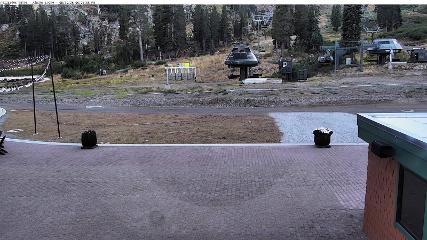 Alpine Meadows: Alpine Peek (squawalpine.com)