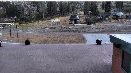 Alpine Meadows: Alpine Peek (squawalpine.com)