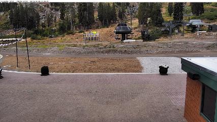 Alpine Meadows: Alpine Peek (squawalpine.com)