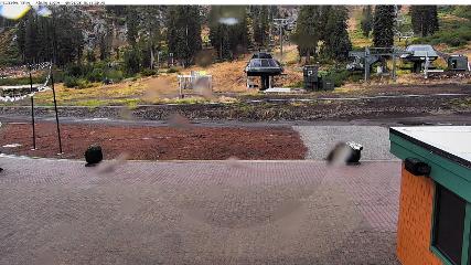Alpine Meadows: Alpine Peek (squawalpine.com)