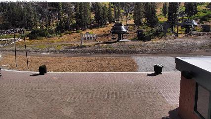 Alpine Meadows: Alpine Peek (squawalpine.com)