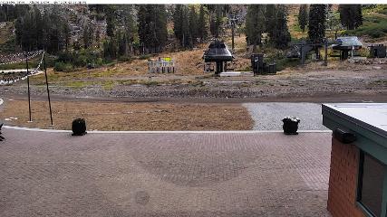 Alpine Meadows: Alpine Peek (squawalpine.com)