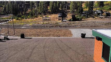Alpine Meadows: Alpine Peek (squawalpine.com)