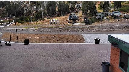 Alpine Meadows: Alpine Peek (squawalpine.com)