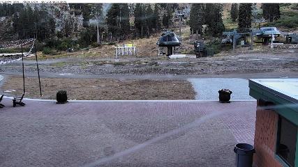 Alpine Meadows: Alpine Peek (squawalpine.com)