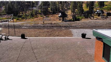 Alpine Meadows: Alpine Peek (squawalpine.com)