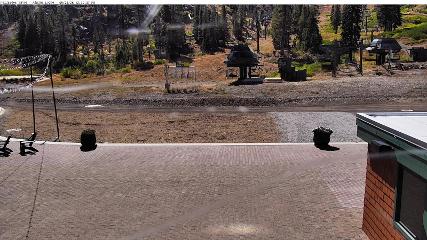 Alpine Meadows: Alpine Peek (squawalpine.com)