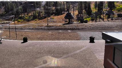Alpine Meadows: Alpine Peek (squawalpine.com)
