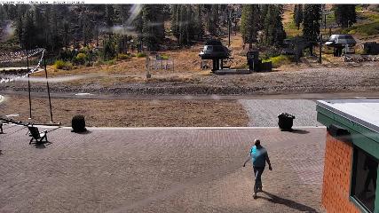 Alpine Meadows: Alpine Peek (squawalpine.com)