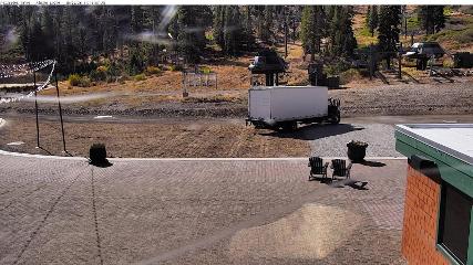 Alpine Meadows: Alpine Peek (squawalpine.com)