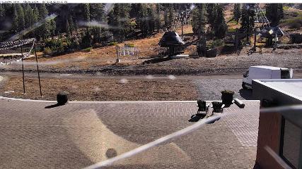 Alpine Meadows: Alpine Peek (squawalpine.com)