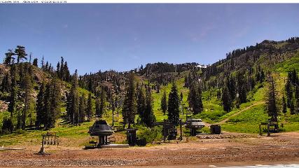 Alpine Meadows: Alpine Peek (squawalpine.com)