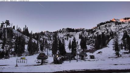 Alpine Meadows: Alpine Peek (squawalpine.com)