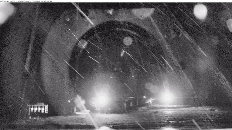 Webcam Alpine Meadows: Alpine Peek