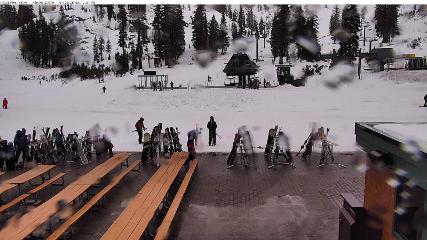 Alpine Meadows webcam