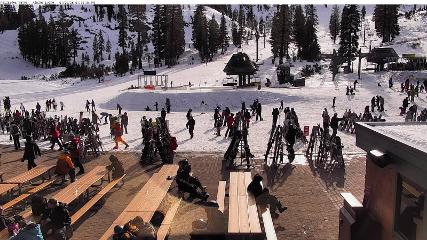 Alpine Meadows webcam