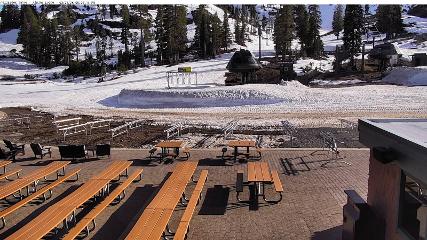 Alpine Meadows: Alpine Peek (squawalpine.com)