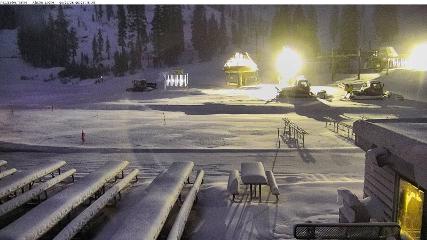 Alpine Meadows: Alpine Peek (squawalpine.com)